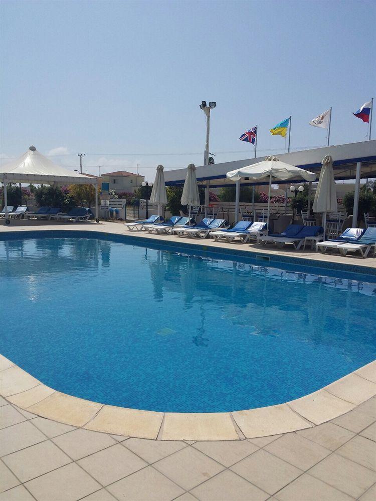 Mariandy Hotel Larnaca Exterior photo