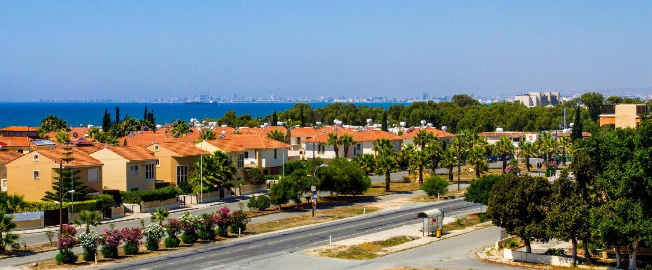 Mariandy Hotel Larnaca Exterior photo