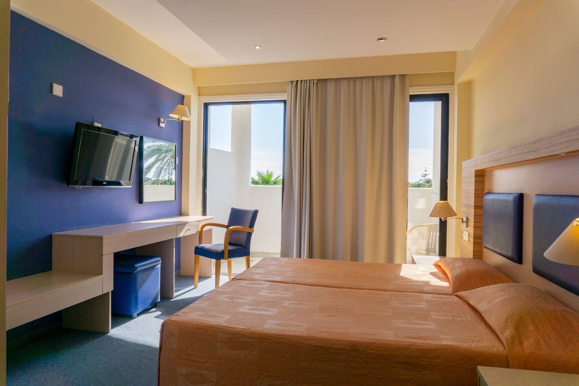 Mariandy Hotel Larnaca Exterior photo